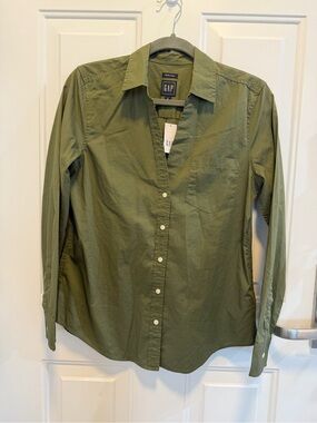 GAP Perfect Shirt in Green